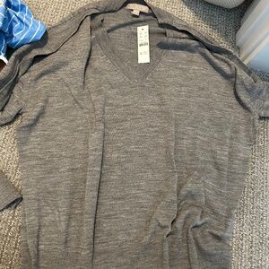 J Crew NWT Women’s Grey V Neck Sweater size L